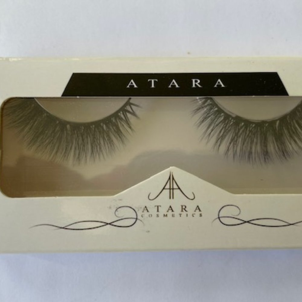 Eye Lashes - Picture 5 of 5